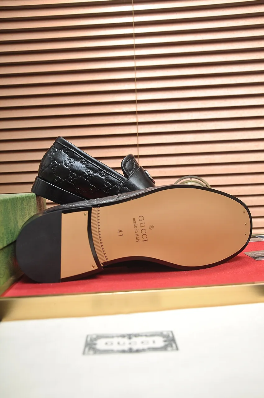 Men's men's shoes💰520💶【GUCCI】 (high-end Niuli) new model🍀Gucci* - top version Gucci classic casual leather shoes! It is made of imported original cowhide and has a comfortable first layer of cowhide lining! Original wear-resistant rubber outsole! High quality products! Code number 38-44!